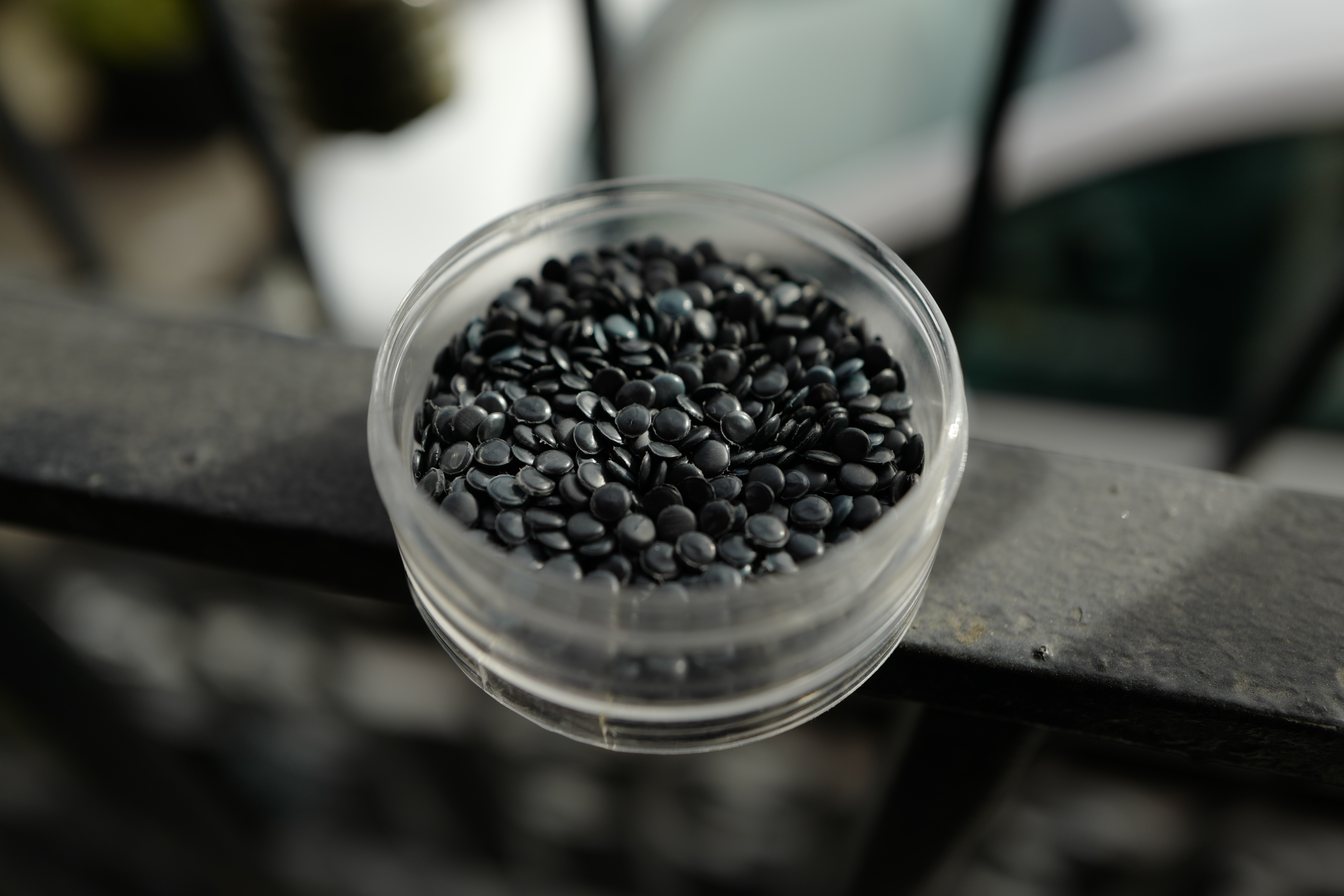 Reprocessed pellets — black